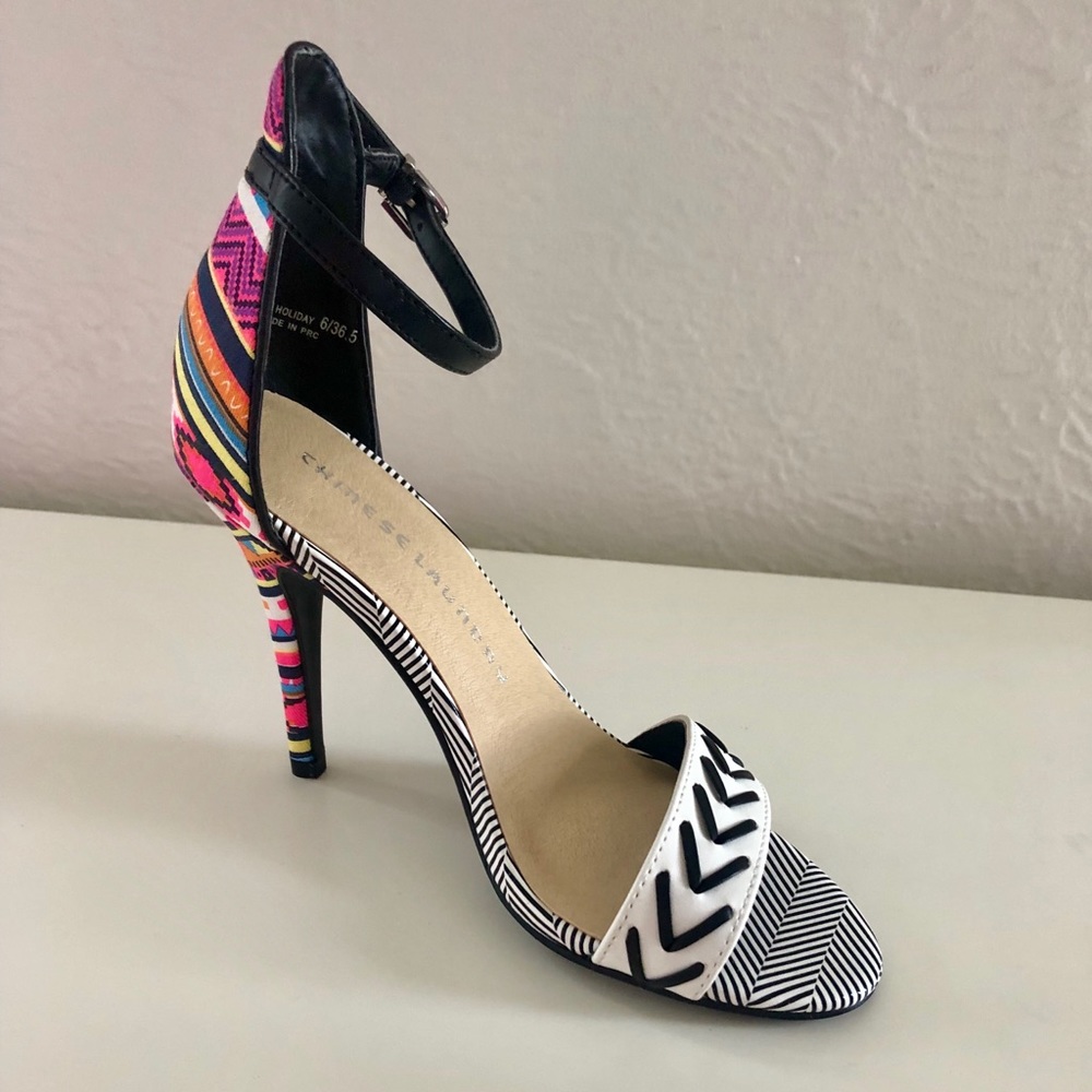 Chinese Laundry Z Lovely Holiday Heels | US 6